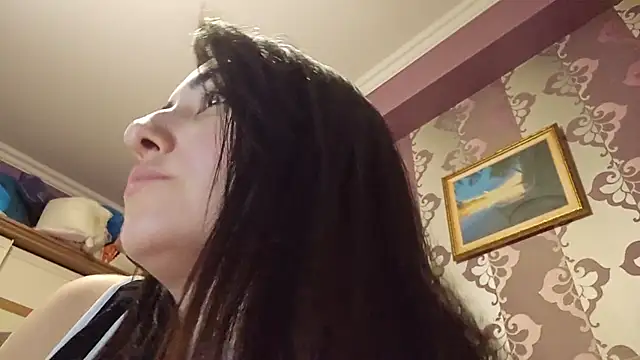 Snapshot of AlejandraDelaney chatting on December 2024 01:38:02 PM AlejandraDelaney online show from December 2024 01:38:02 PM