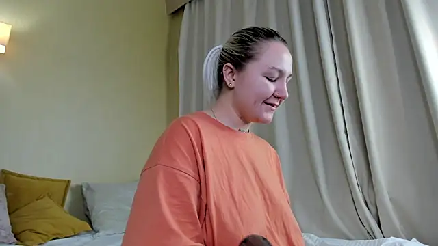 Snapshot of Debbie_Taylor chatting on January 2025 02:56:02 PM Debbie Taylor online show from January 2025 02:56:02 PM