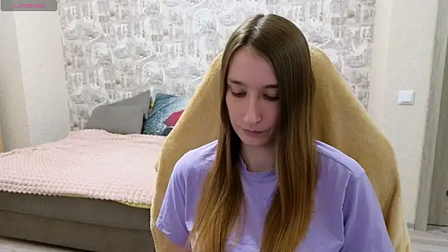 beril kiss- online show from October 2025 06:09:02 PM