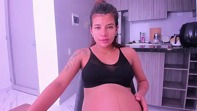 Snapshot of adop_me__ chatting on January 2025 04:54:02 PM adop me online show from January 2025 04:54:02 PM