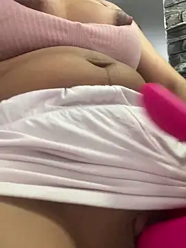 Snapshot of adop_me__ chatting on March 2025 10:44:01 PM adop me online show from March 2025 10:44:01 PM