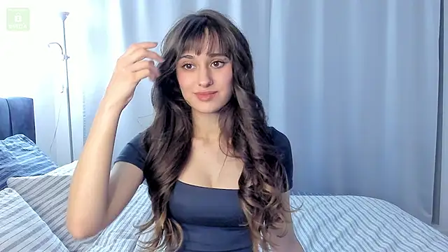 erika hoiree online show from February 2026 04:09:02 AM