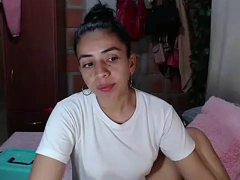 anngela01 online show from January 2025 09:11:02 PM