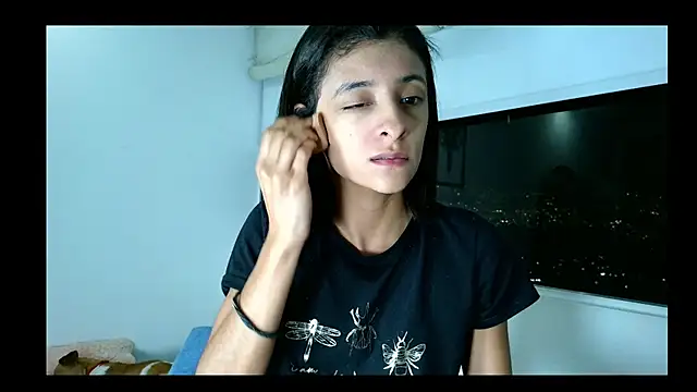 thedianakaro online show from February 2025 03:04:02 AM