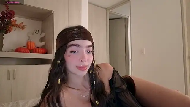 Snapshot of Siny_Moore chatting on October 2025 01:09:02 AM Siny Moore online show from October 2025 01:09:02 AM