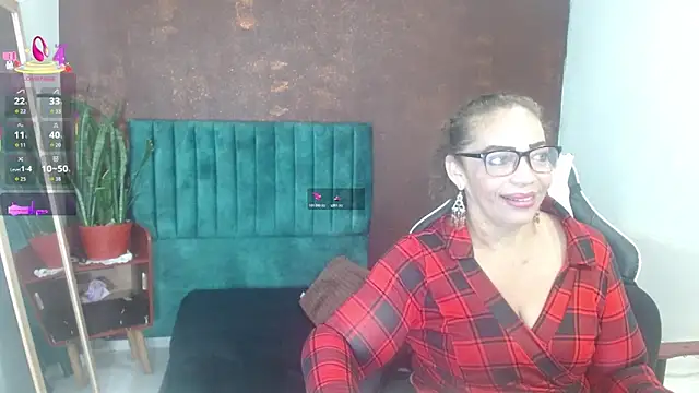 Snapshot of PervertedMature chatting on September 2025 09:41:02 AM PervertedMature online show from September 2025 09:41:02 AM