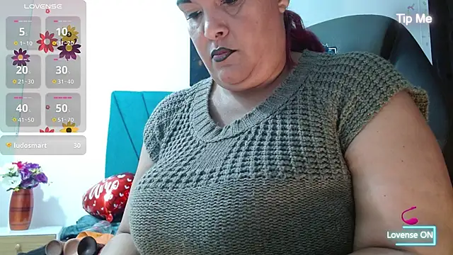 Dubraska1 online show from February 2025 03:32:02 PM