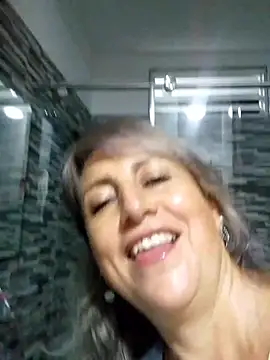 Snapshot of almaluna7 chatting on October 2025 11:38:01 PM almaluna7 online show from October 2025 11:38:01 PM