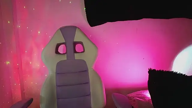 Alahia7demon online show from November 2025 08:07:01 PM