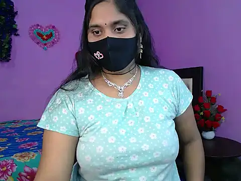 Hot Maleka online show from March 2026 04:45:02 PM