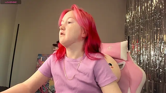 Sara Robinson online show from December 2024 03:03:02 AM