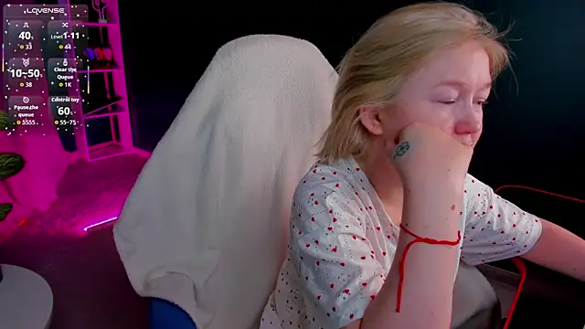 Sara Robinson online show from March 2026 03:01:01 AM