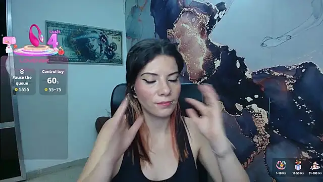 DanaaRey online show from October 2025 03:29:01 PM