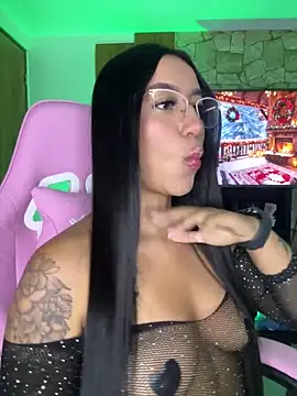 Tamara Roberts1 online show from December 2024 02:43:01 AM