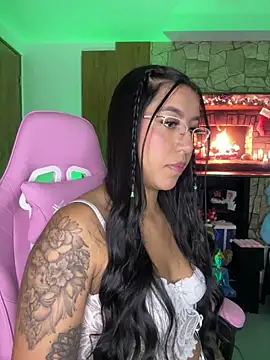 Tamara Roberts1 online show from December 2024 02:22:02 AM