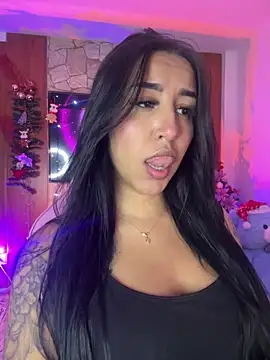 Tamara Roberts1 online show from December 2025 01:25:02 AM