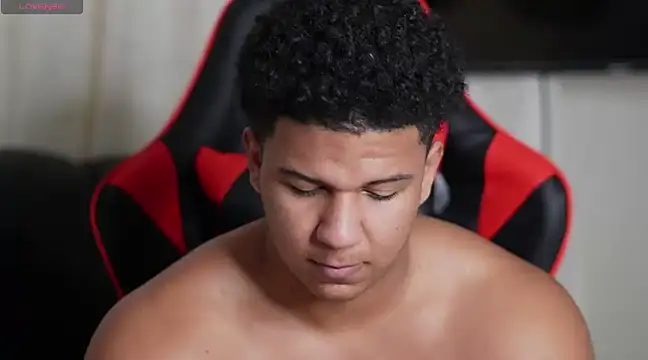 Snapshot of May_Dylan1 chatting on December 2024 05:26:01 AM May Dylan1 online show from December 2024 05:26:01 AM