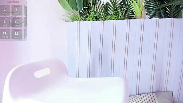 stephanymonroe online show from July 2026 06:20:01 PM