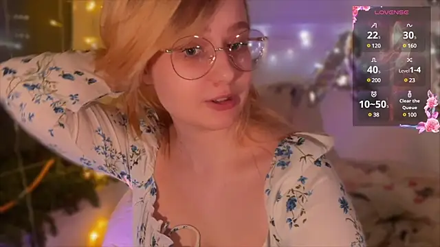 JacyWinslat online show from January 2025 06:14:01 PM