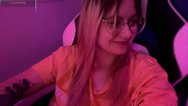 JacyWinslat online show from March 2025 09:23:01 PM