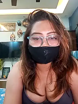 Cute-mona online show from February 2026 10:16:02 PM