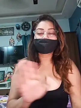 Snapshot of Cute-mona chatting on June 2026 09:39:02 AM Cute-mona online show from June 2026 09:39:02 AM