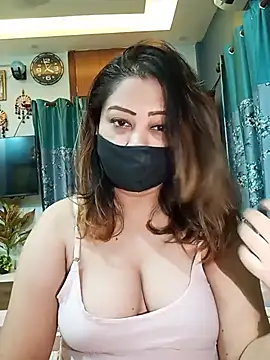 Snapshot of Cute-mona chatting on July 2026 10:28:02 AM Cute-mona online show from July 2026 10:28:02 AM