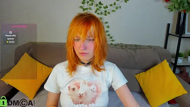 Little Chips online show from November 2025 05:19:01 PM