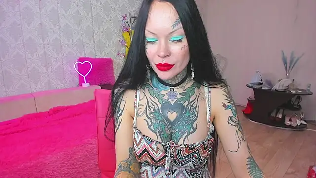 Snapshot of Megan_Black_Moon chatting on October 2025 10:17:02 AM Megan Black Moon online show from October 2025 10:17:02 AM
