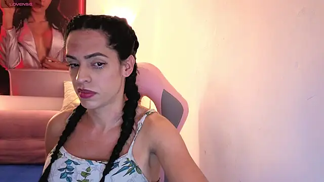 Snapshot of vittorialombardi__ chatting on November 2025 11:38:02 PM vittorialombardi online show from November 2025 11:38:02 PM