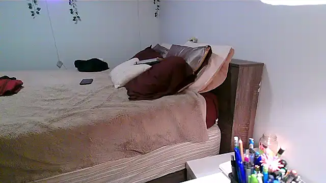 Kittyymaze1 online show from December 2025 02:53:02 AM