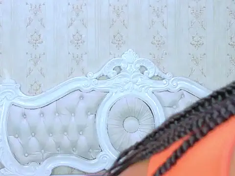 TiaraRosse online show from September 2025 12:15:01 PM