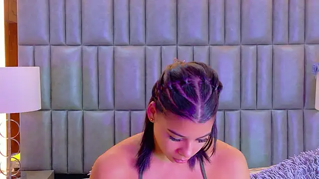TiaraRosse online show from April 2026 12:09:02 PM