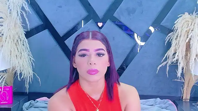 TiaraRosse online show from May 2026 03:46:02 AM