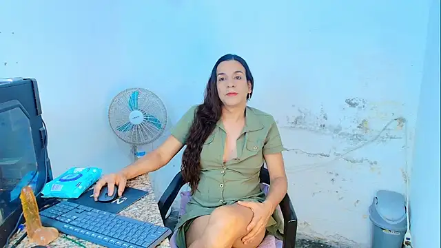 Oh Tique online show from March 2026 01:36:02 AM