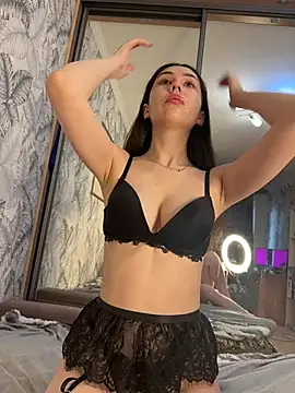 LushLuna online show from March 2026 07:41:02 AM