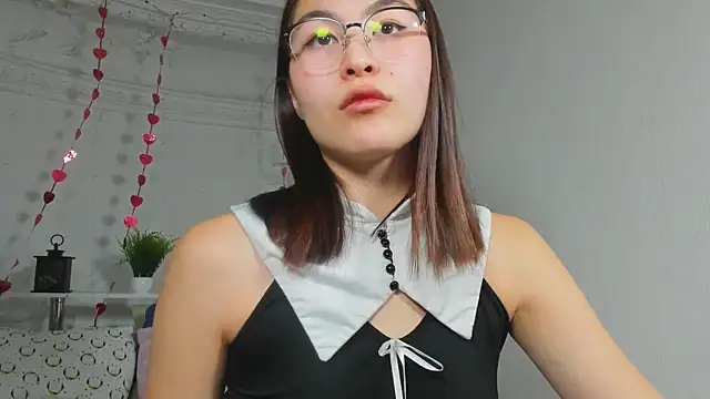 Jennifer murr online show from March 2025 01:34:01 PM