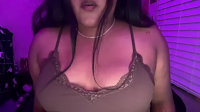 Snapshot of inarahh chatting on December 2024 04:23:01 AM inarahh online show from December 2024 04:23:01 AM