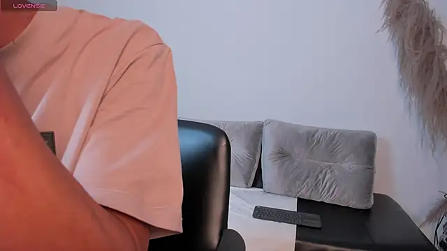 Snapshot of Aaron_Scoot chatting on January 2026 11:02:02 AM Aaron Scoot online show from January 2026 11:02:02 AM