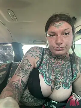 lizzardqueeen online show from May 2026 01:04:02 PM