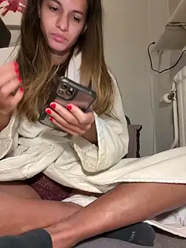 Snapshot of Gaby_pinheirO chatting on January 2025 06:54:02 PM Gaby pinheirO online show from January 2025 06:54:02 PM