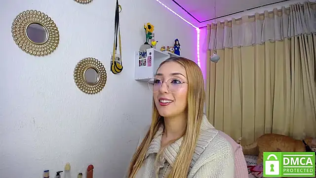 Soffy-brooks online show from February 2025 06:33:01 AM