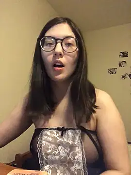 Prudie Gabriella online show from December 2024 04:39:01 PM