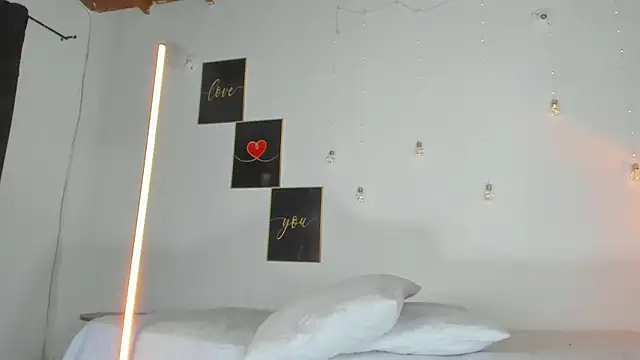 angelinepossy online show from March 2025 03:29:02 AM