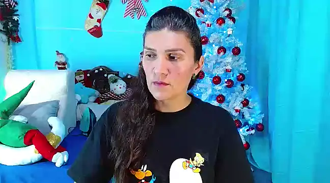 Snapshot of venus_swet_ chatting on December 2024 02:49:02 AM venus swet online show from December 2024 02:49:02 AM