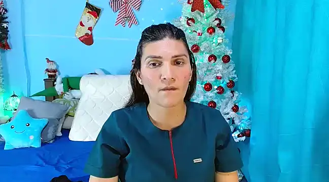 Snapshot of venus_swet_ chatting on December 2024 12:23:01 AM venus swet online show from December 2024 12:23:01 AM