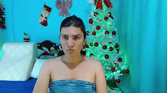 Snapshot of venus_swet_ chatting on December 2024 01:15:02 AM venus swet online show from December 2024 01:15:02 AM