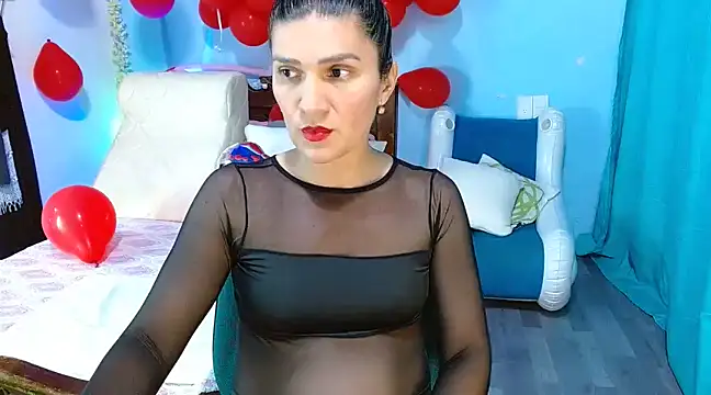 Snapshot of venus_swet_ chatting on February 2025 01:36:02 AM venus swet online show from February 2025 01:36:02 AM