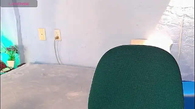 Snapshot of venus_swet_ chatting on October 2025 01:03:02 AM venus swet online show from October 2025 01:03:02 AM