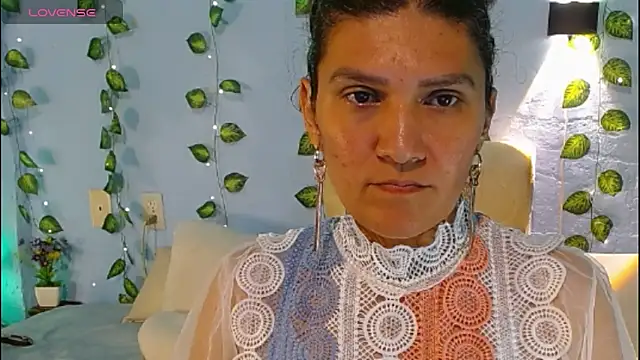 Snapshot of venus_swet_ chatting on October 2025 01:17:02 AM venus swet online show from October 2025 01:17:02 AM